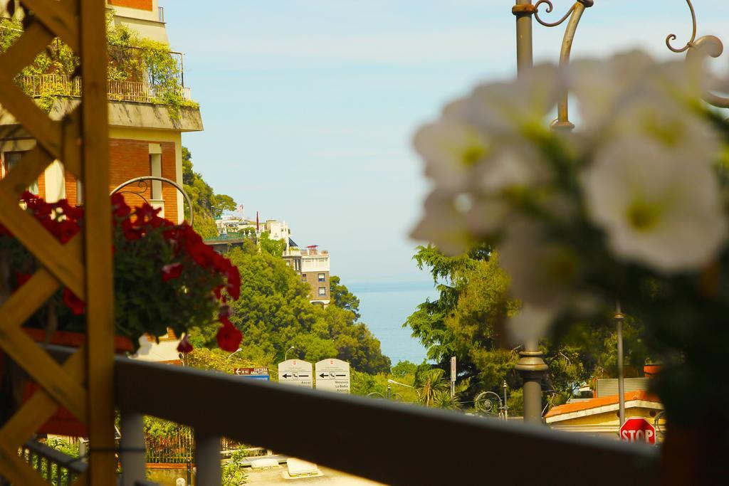 The Night Guest House Sorrento Exterior foto